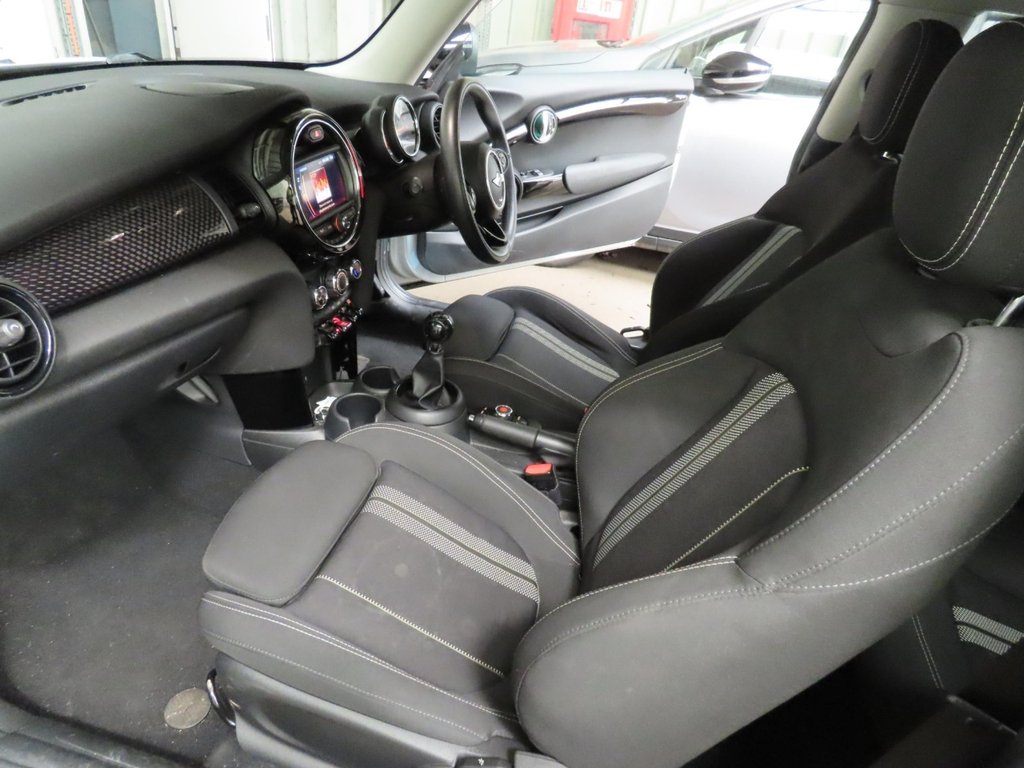 Used MINI Hatch 2019 for sale - 78017952: Photo 11