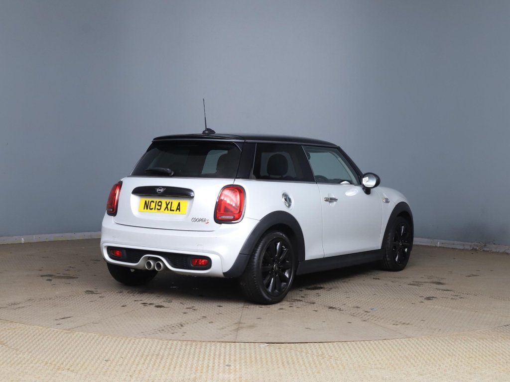 Used MINI Hatch 2019 for sale - 78017952: Photo 4