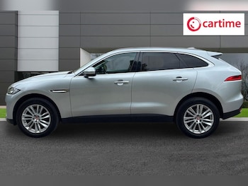Used Jaguar F-Pace 2019 for sale - 79384675: Photo