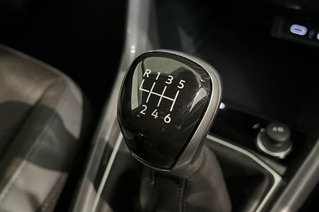 Used Volkswagen T-Cross 2023 for sale - 77218481: Photo 35