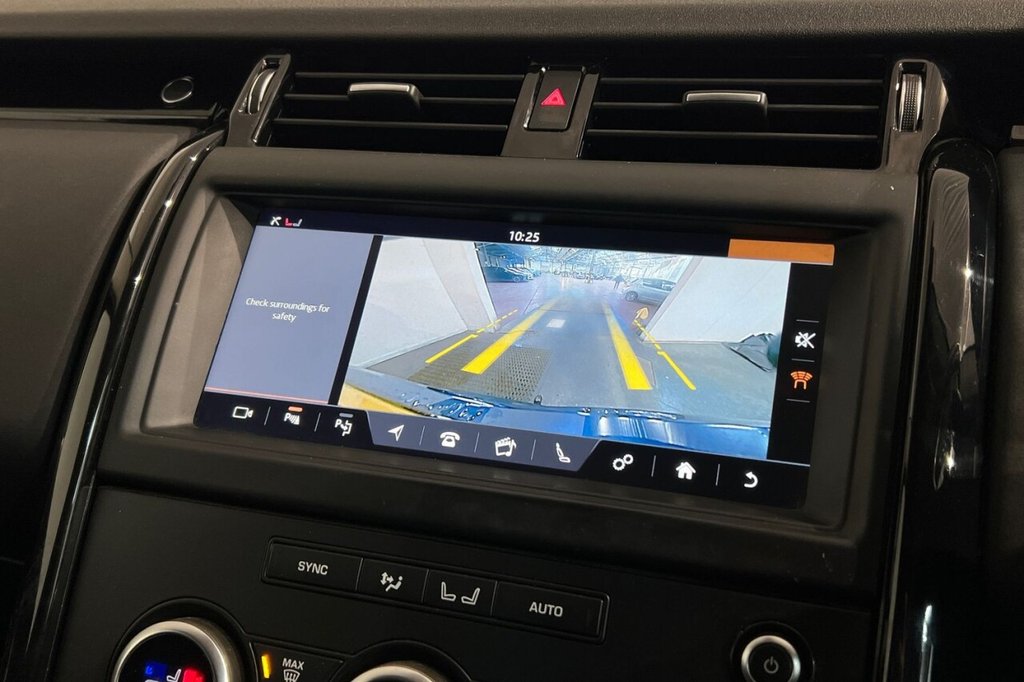 Used Land Rover Discovery 2019 for sale - 76546756: Photo 15