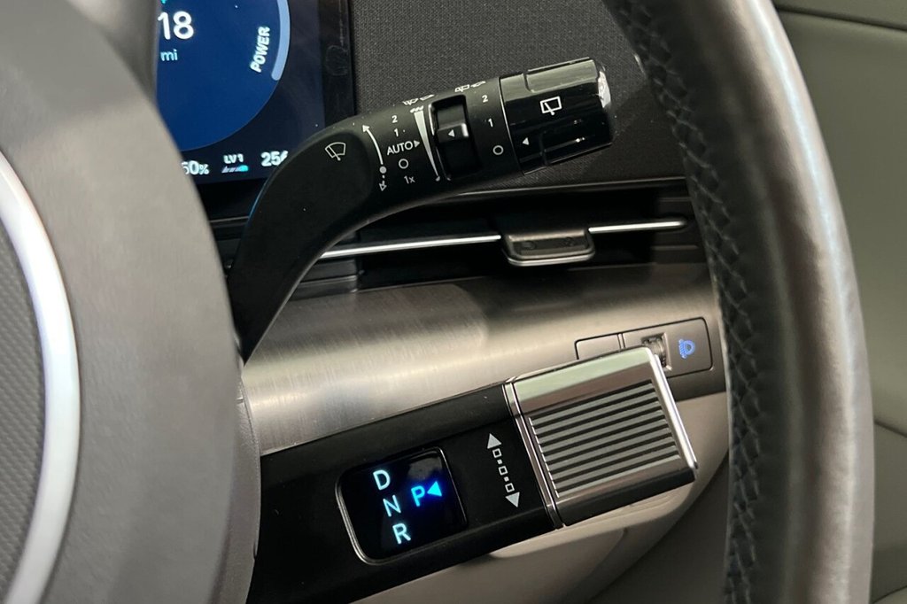 Used Hyundai KONA 2023 for sale - 76582506: Photo 31