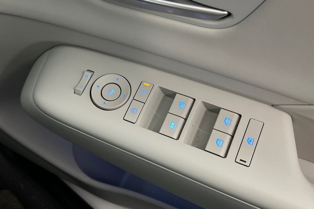 Used Hyundai KONA 2023 for sale - 76582506: Photo 45