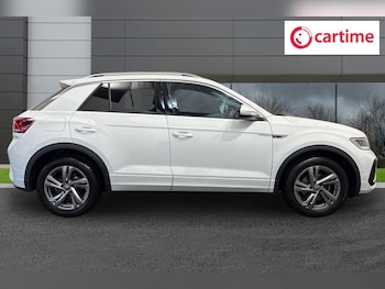 Used Volkswagen T-Roc 2024 for sale - 79328022: Photo