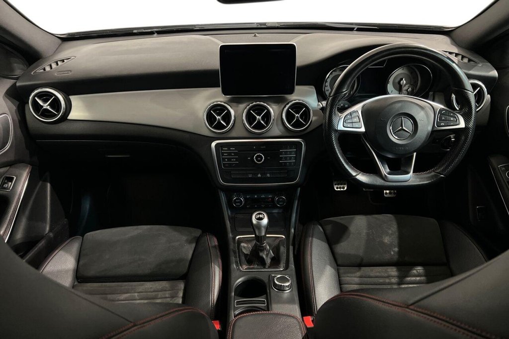 Used Mercedes-Benz GLA 2015 for sale - 76396006: Photo 12