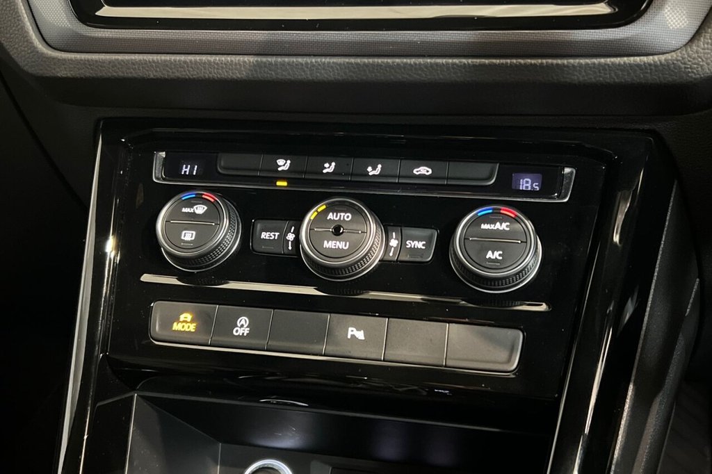 Used Volkswagen Touran 2020 for sale - 76528709: Photo 34