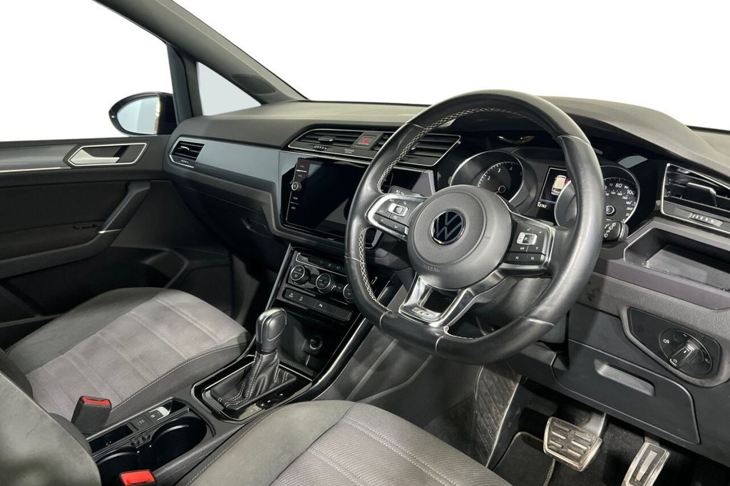 Used Volkswagen Touran 2020 for sale - 76528709: Photo 9