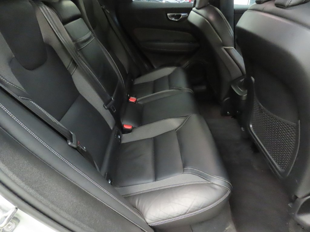 Used Volvo XC60 2021 for sale - 77621770: Photo 8