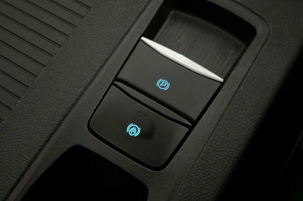 Used Ford Kuga 2023 for sale - 76740036: Photo 43