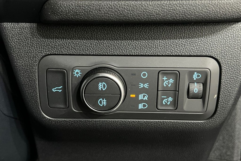 Used Ford Kuga 2023 for sale - 76740036: Photo 44