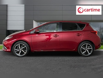 Used Toyota Auris 2017 for sale - 76312982: Photo