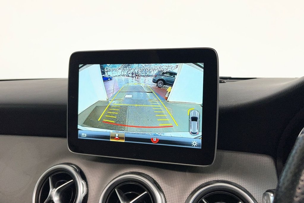 Used Mercedes-Benz GLA 2018 for sale - 76999163: Photo 16