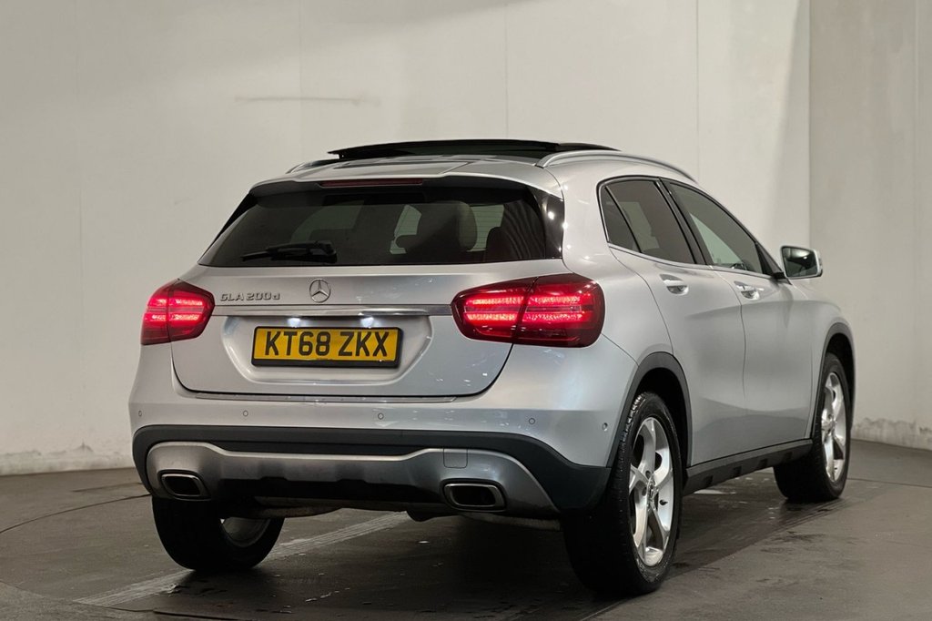 Used Mercedes-Benz GLA 2018 for sale - 76999163: Photo 23