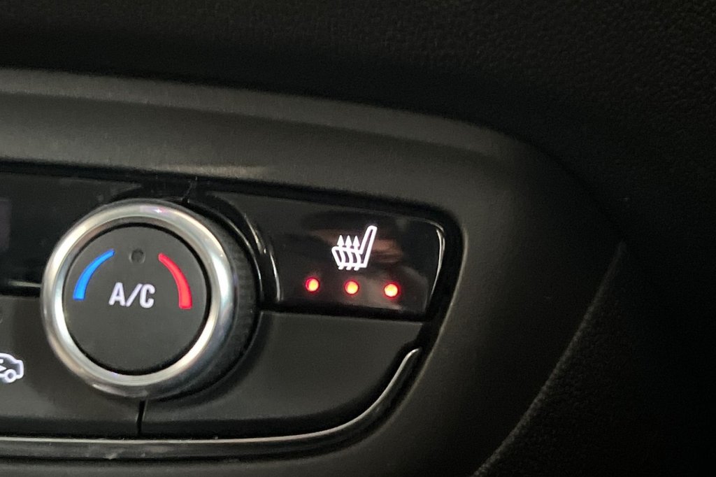 Used Vauxhall Crossland 2021 for sale - 77941781: Photo 22