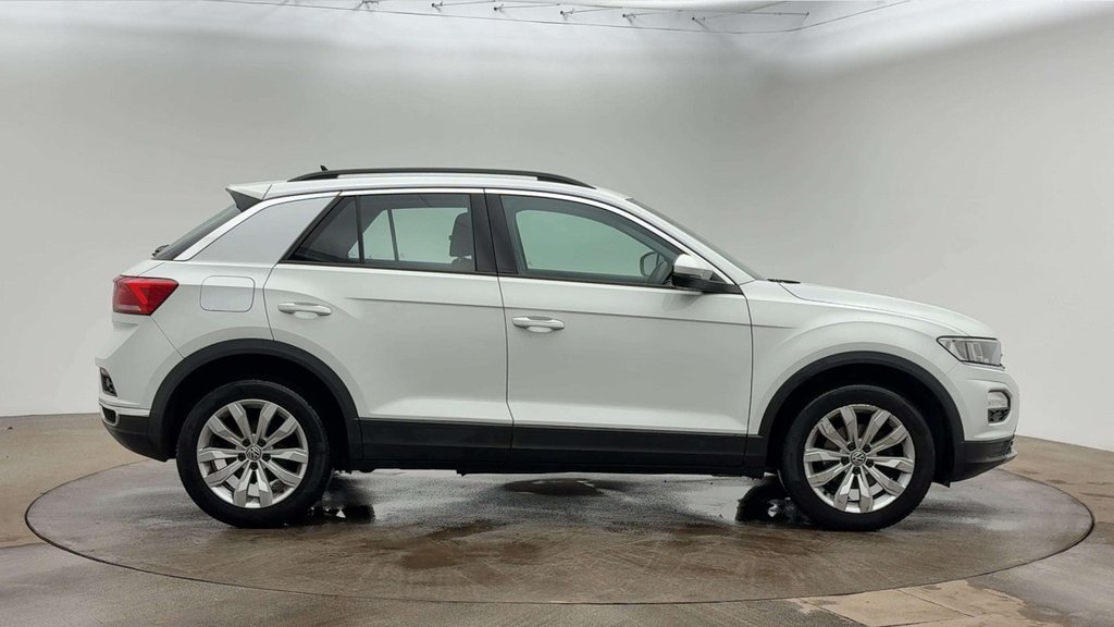 Used Volkswagen T-Roc 2020 for sale - 77111104: Photo 2