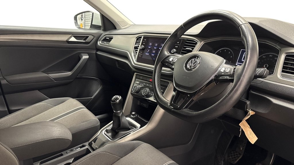 Used Volkswagen T-Roc 2020 for sale - 77111104: Photo 5