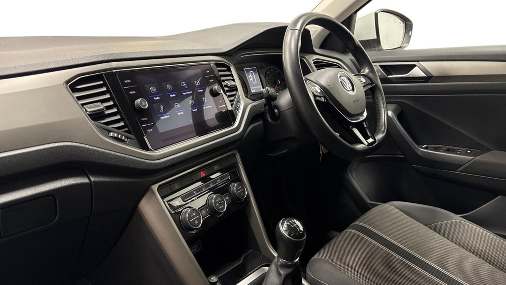 Used Volkswagen T-Roc 2020 for sale - 77111104: Photo 6