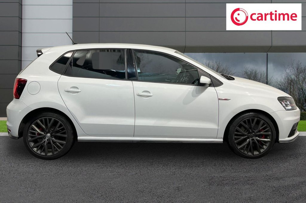 Used Volkswagen Polo 2017 for sale - 77805893: Photo 2