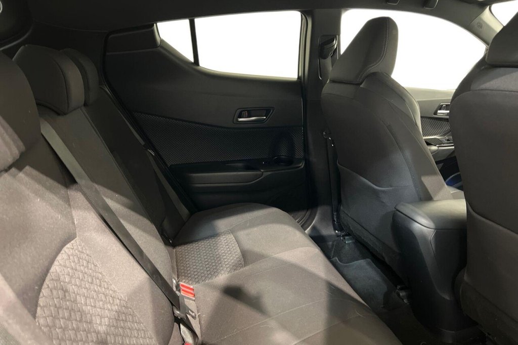 Used Toyota C-HR 2022 for sale - 77408630: Photo 10