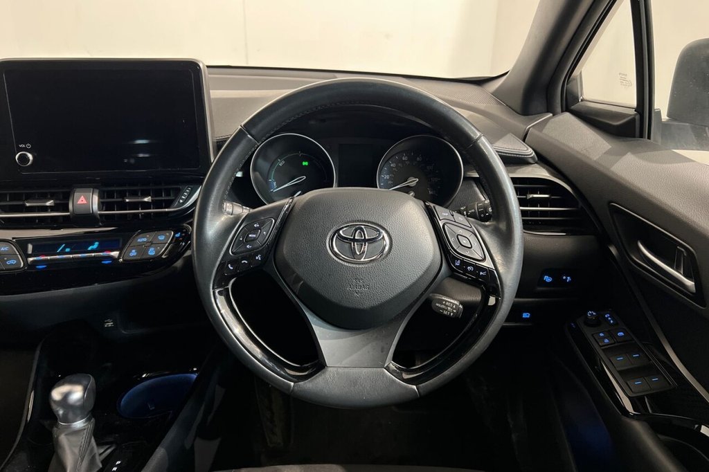 Used Toyota C-HR 2022 for sale - 77408630: Photo 15