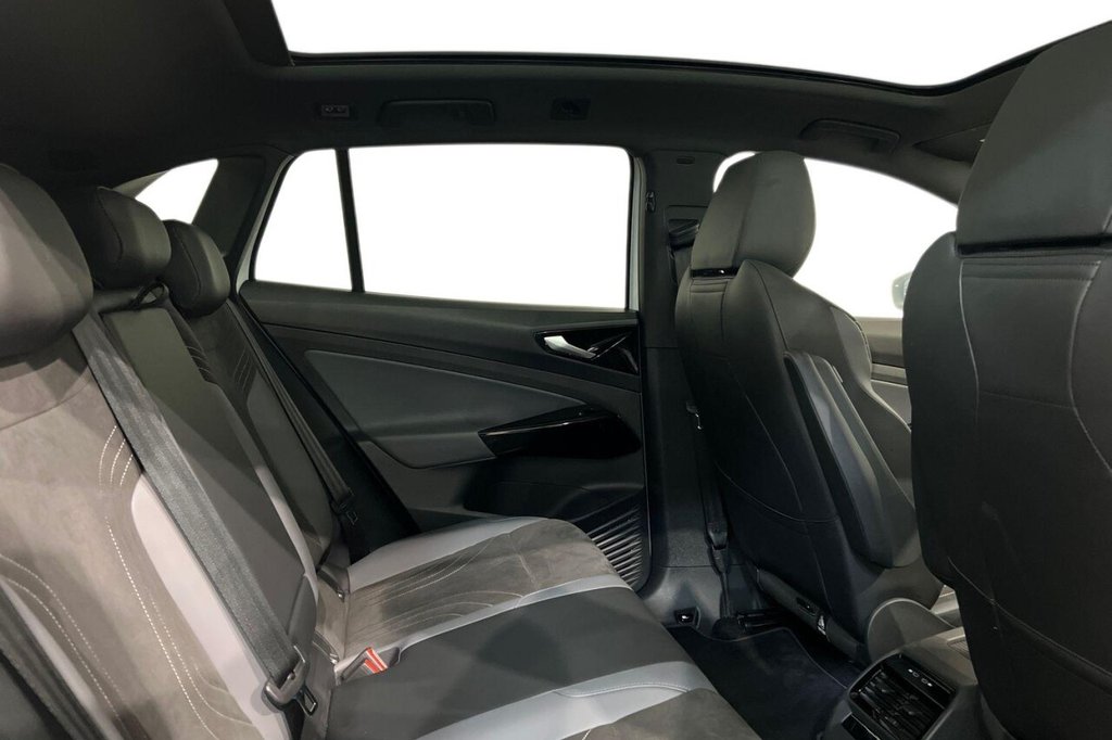 Used Volkswagen ID.4 2023 for sale - 77048984: Photo 10