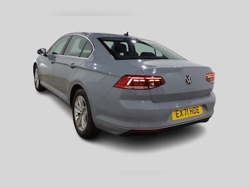 Used Volkswagen Passat 2021 for sale - 76724571: Photo