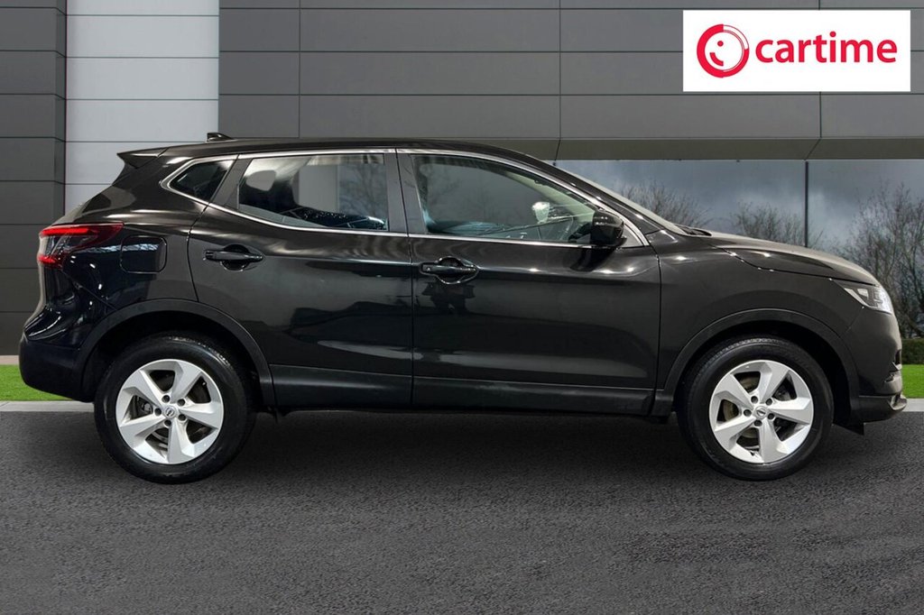 Used Nissan Qashqai 2021 for sale - 77990668: Photo 2