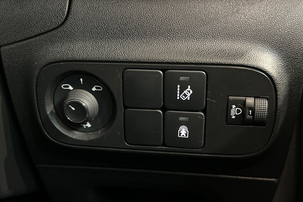 Used Citroen C3 2019 for sale - 76768668: Photo 36