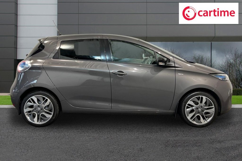 Used Renault Zoe 2017 for sale - 78096297: Photo 2