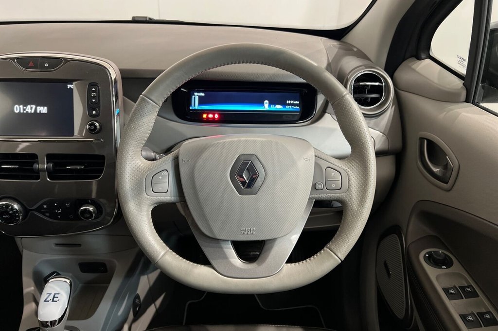 Used Renault Zoe 2017 for sale - 78096297: Photo 24