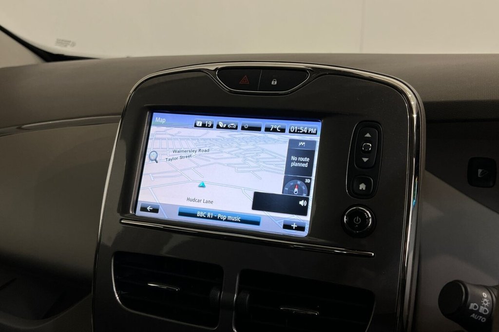 Used Renault Zoe 2017 for sale - 78096297: Photo 30