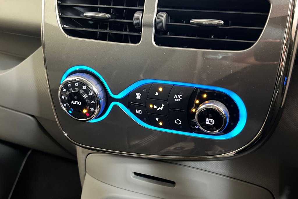 Used Renault Zoe 2017 for sale - 78096297: Photo 35
