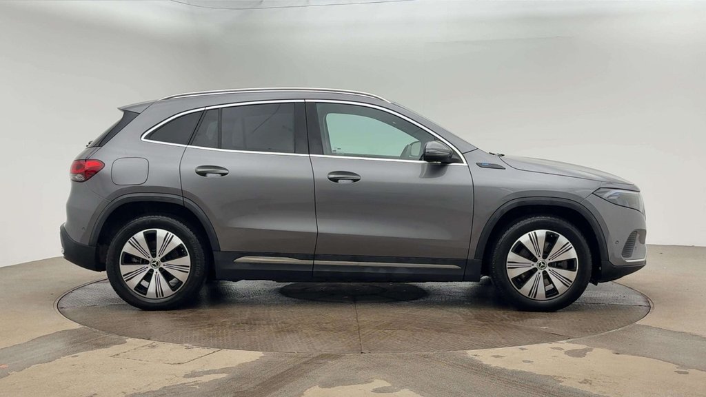 Used Mercedes-Benz EQA 2022 for sale - 77111024: Photo 2