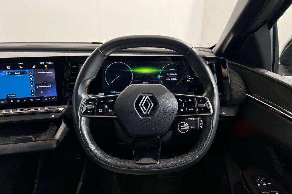 Used Renault Megane E Tech 2023 for sale - 76841292: Photo 15