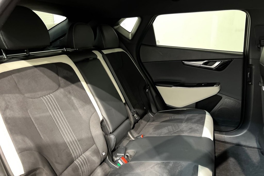 Used Kia EV6 2024 for sale - 76430106: Photo 24