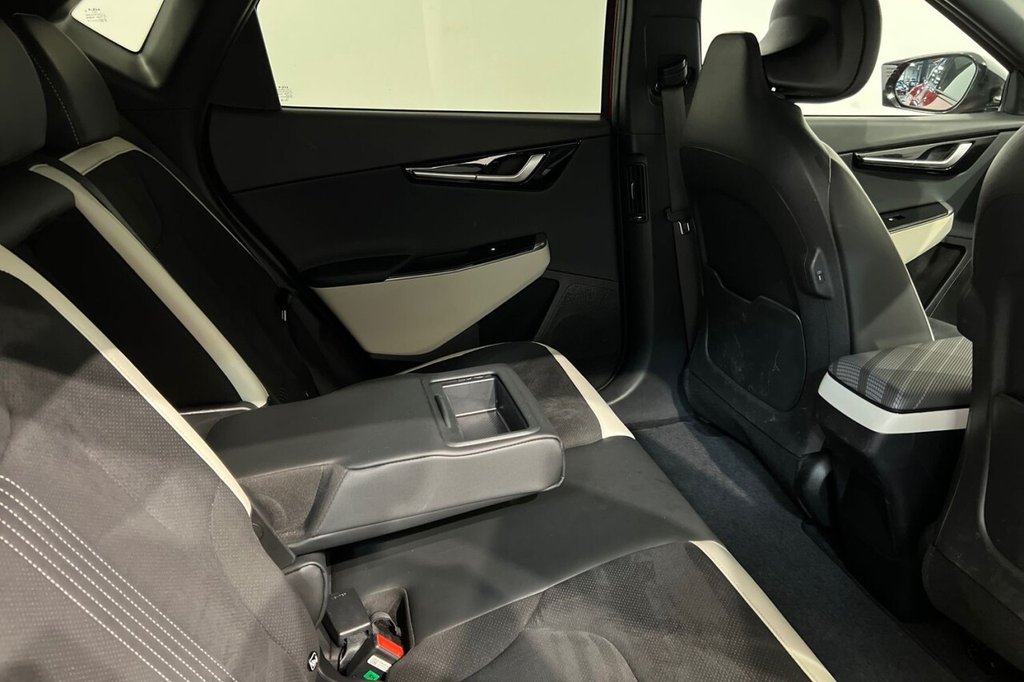 Used Kia EV6 2024 for sale - 76430106: Photo 43