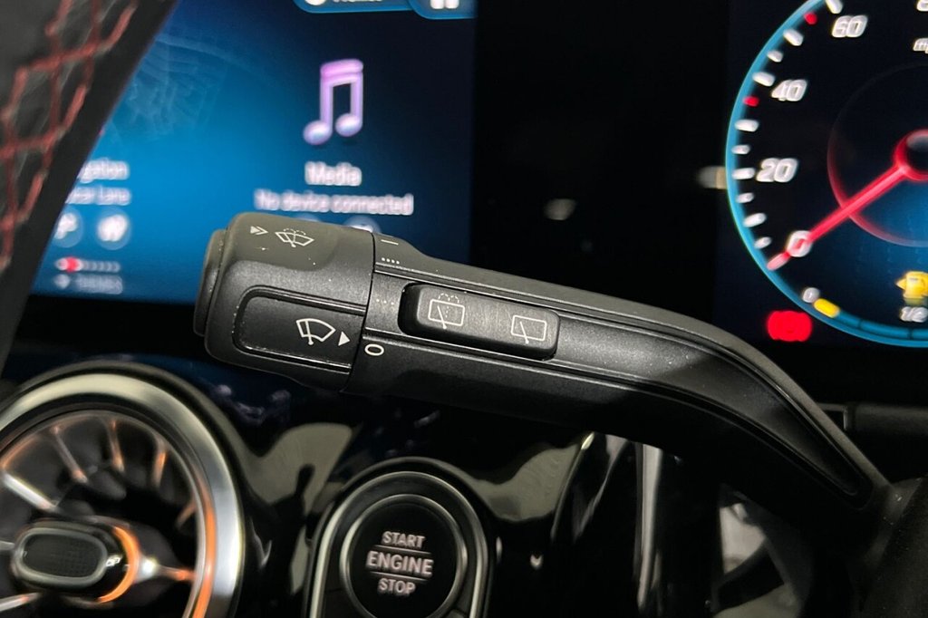 Used Mercedes-Benz GLA 2023 for sale - 76999235: Photo 31