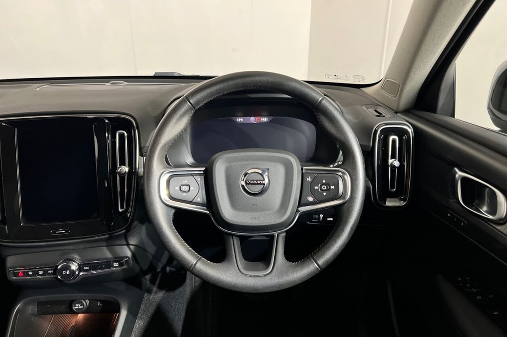 Used Volvo XC40 2021 for sale - 75896417: Photo 16