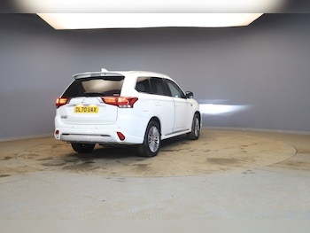 Used Mitsubishi Outlander 2021 for sale - 77905188: Photo