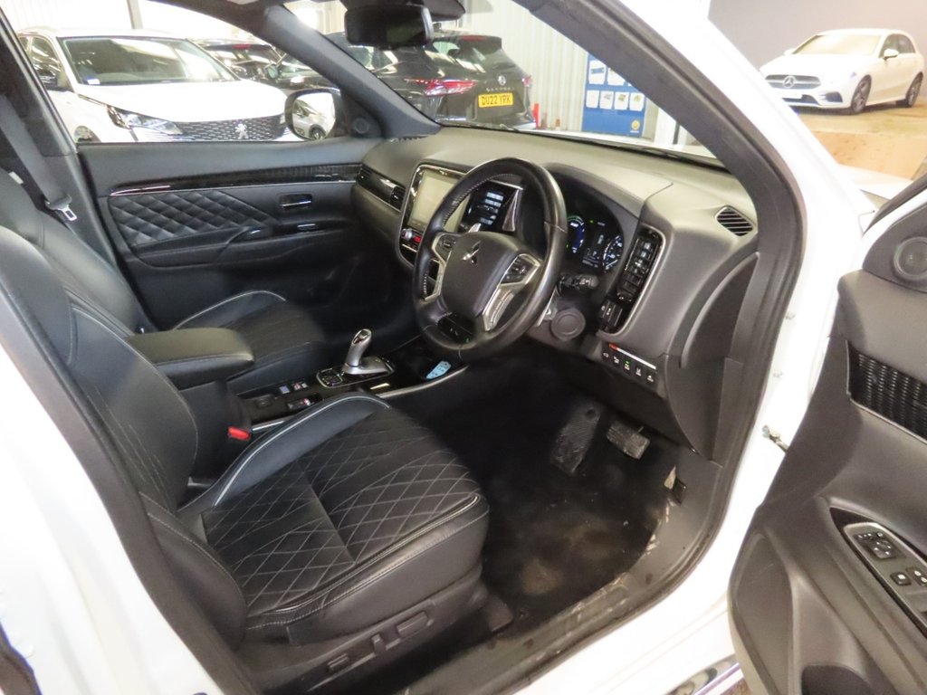 Used Mitsubishi Outlander 2021 for sale - 77905188: Photo 9