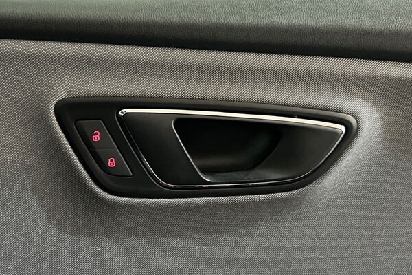 Used SEAT Leon 2019 for sale - 75596482: Photo 37