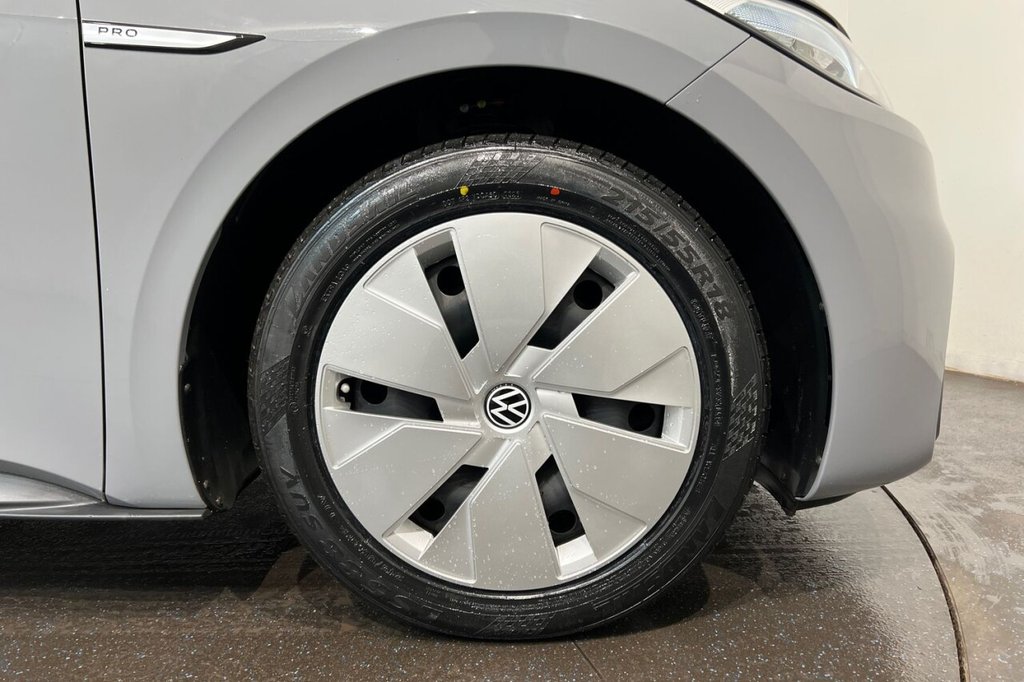 Used Volkswagen ID.3 2023 for sale - 76595891: Photo 14
