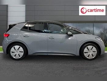 Used Volkswagen ID.3 2023 for sale - 77991037: Photo