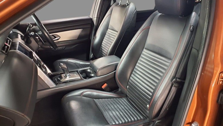 Used Land Rover Discovery Sport 2022 for sale - 77967371: Photo 3