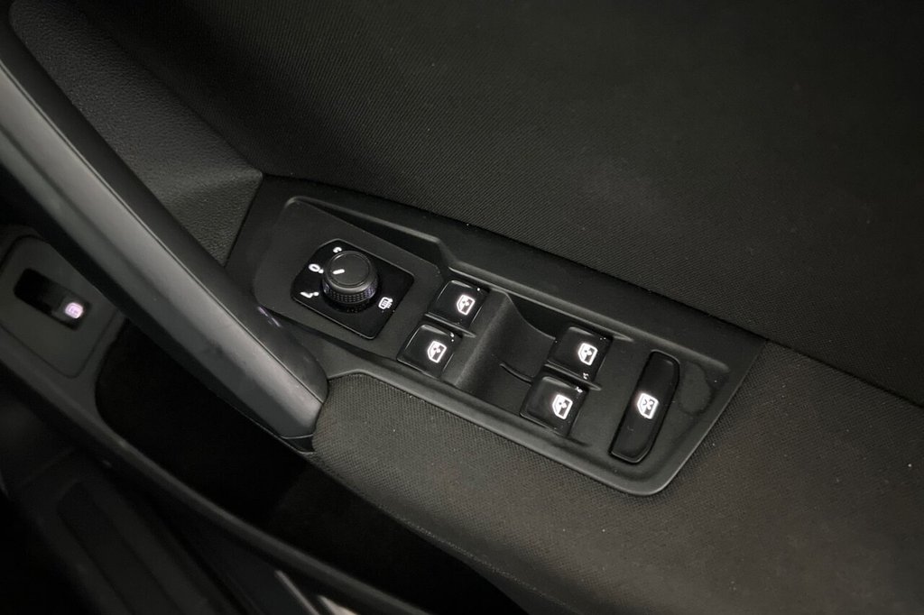 Used Volkswagen Tiguan 2022 for sale - 75923733: Photo 31