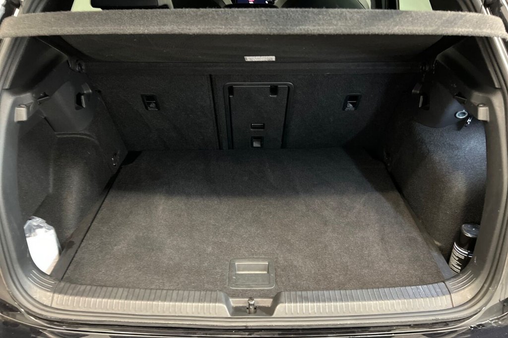 Used Volkswagen Golf 2022 for sale - 77452232: Photo 44