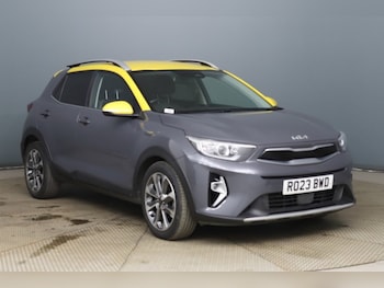 Used Kia Stonic 2023 for sale - 79498865: Photo