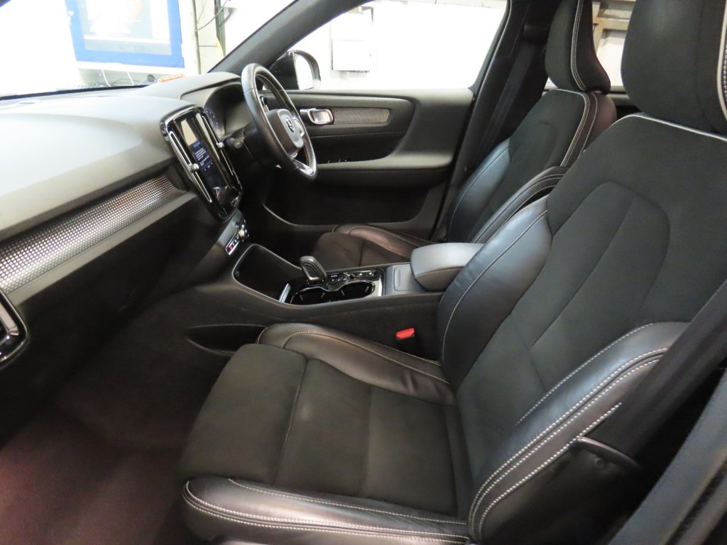 Used Volvo XC40 2021 for sale - 76654915: Photo 10