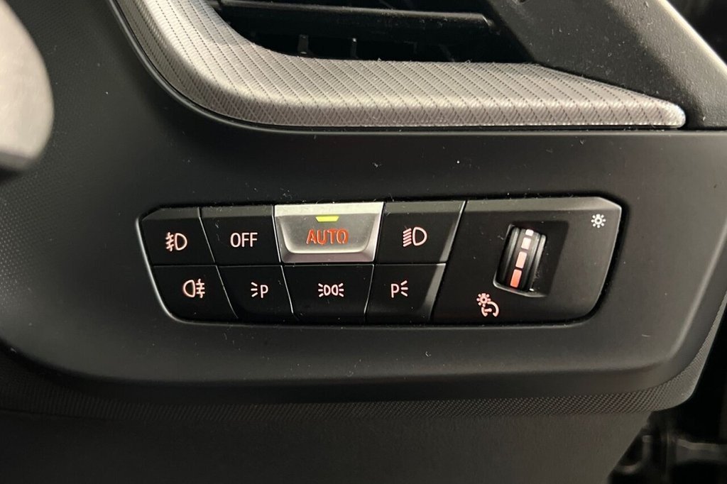 Used BMW 1 Series 2024 for sale - 77600143: Photo 40