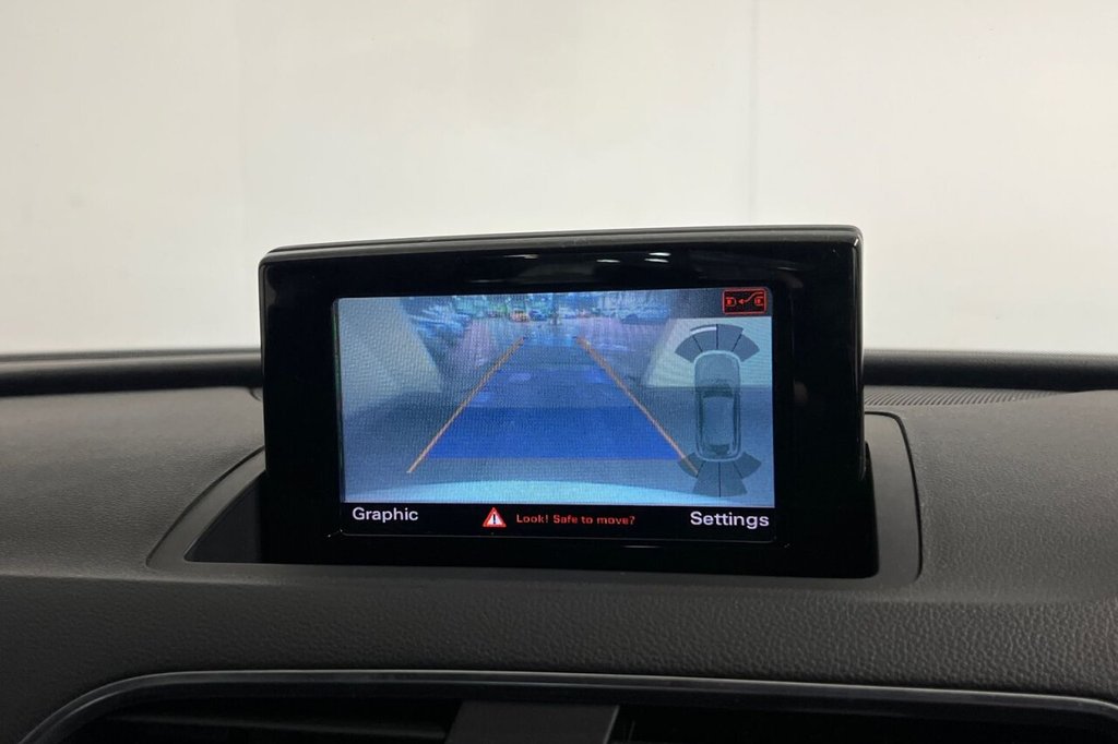 Used Audi Q3 2018 for sale - 76496157: Photo 15